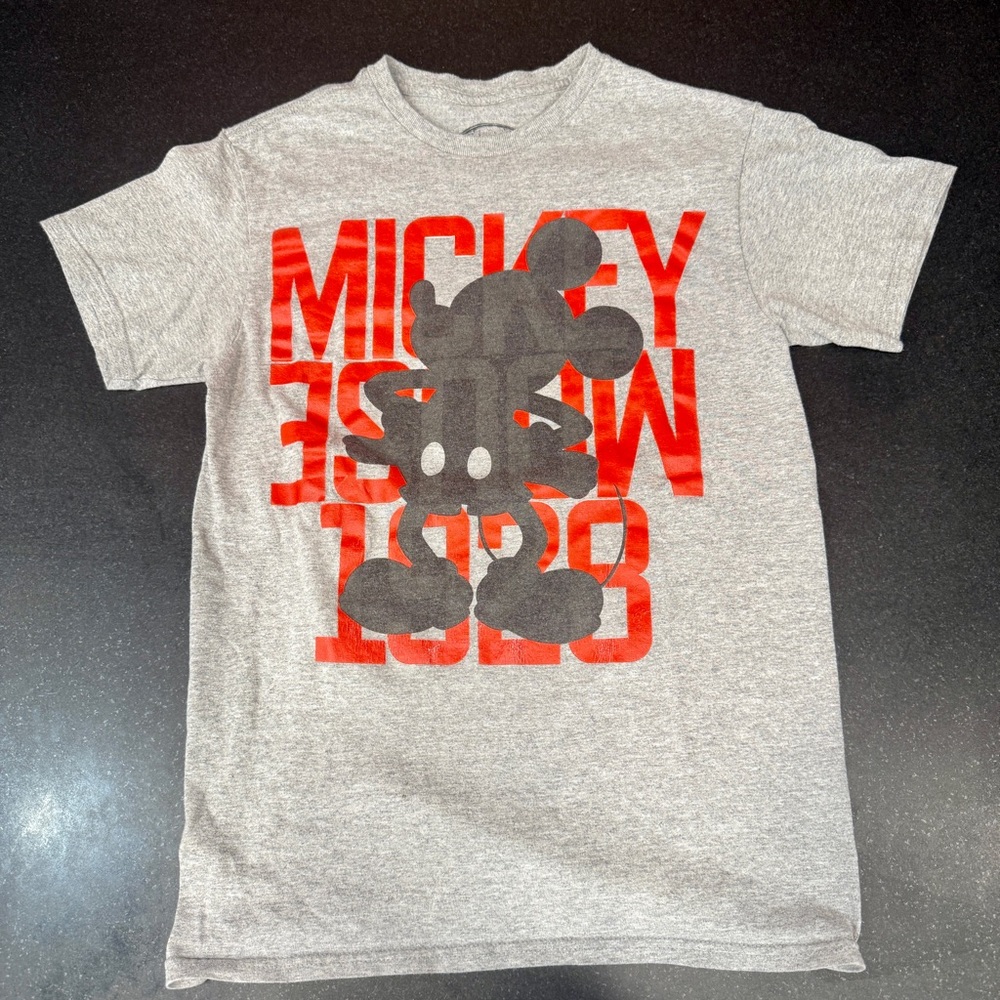 Disney Mickey Mouse 1928 Graphic‎ T-Shirt